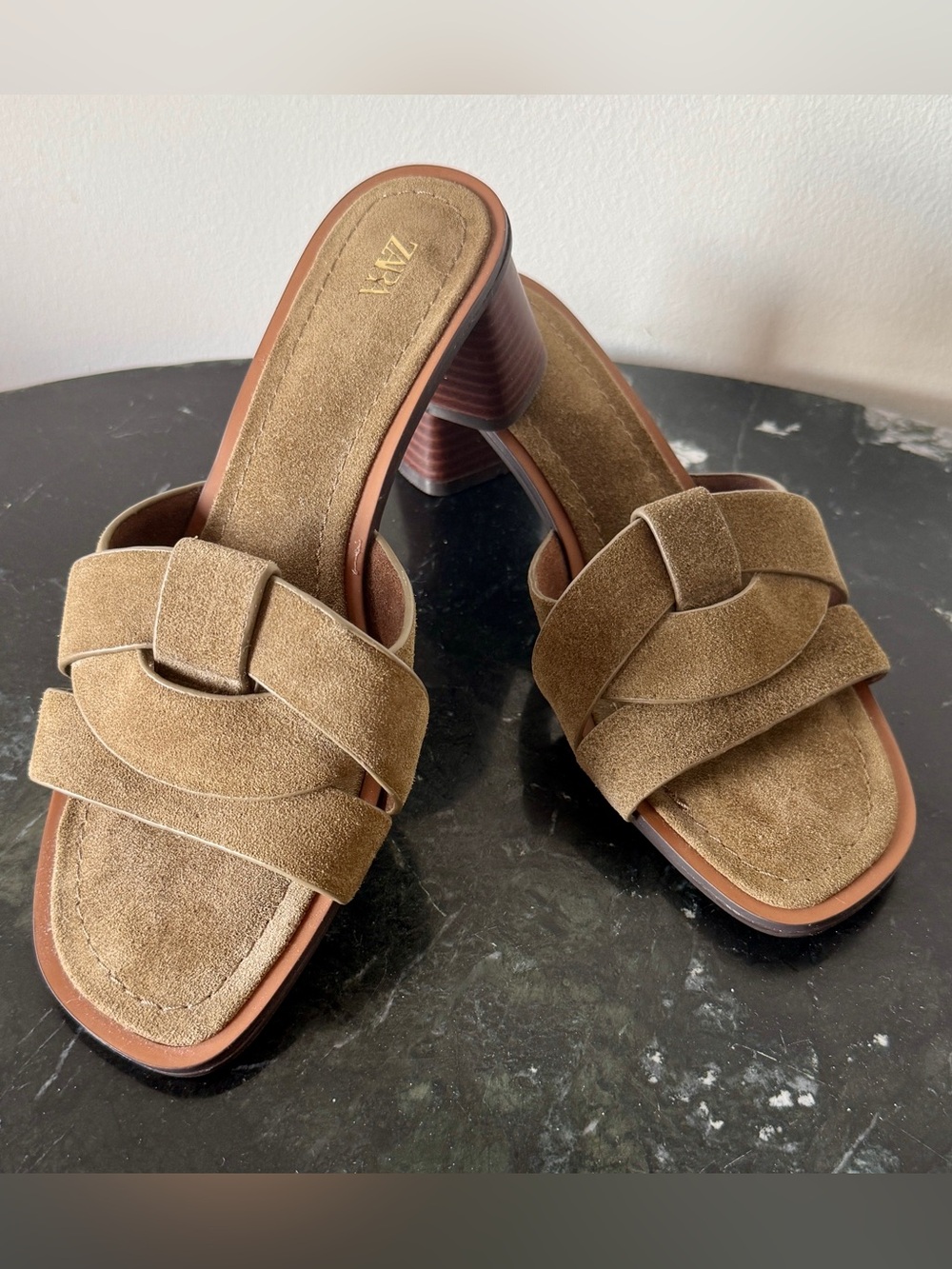 Zara Tan Suede Knotted Block Heel Mules 6 EUC block heel slides